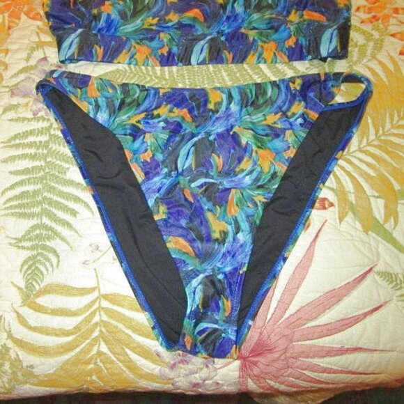 Nasty Gal Bikini Size 14 Crop Top High Waist 2 Piece Swimsuit Floral Pin Up NWT - Picture 6 of 12